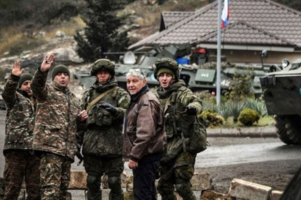 Sülhməramlılardan növbəti rüsvayçılıq: “Qisas”dan sonra ermənilərlə birlikdə “keşik çəkməyə” başladı